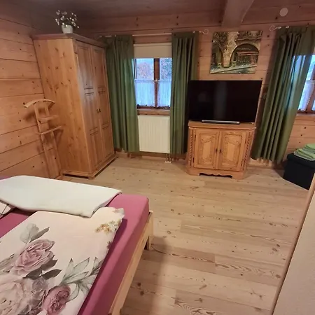 公寓 Schweinsteiger Hof - Gaestehaus In Den Bayerischen Alpen 奥博奥多夫