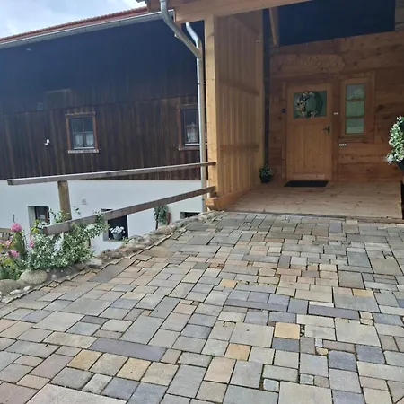 公寓 Schweinsteiger Hof - Gaestehaus In Den Bayerischen Alpen *